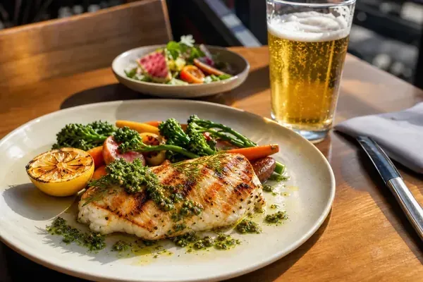 Daily lunch special with beer at Casegus